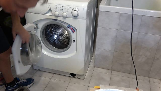OP 79: Pulizia pompa lavatrice indesit ariston aqualtis смотреть онлайн
