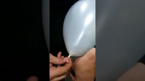 Как правильно завязать шар,привязать нитку к шару/how to bind a string to the balloon