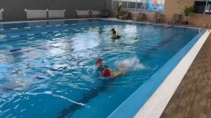 Школа раннего плавания Поплавок