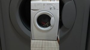 Стиральная машина Indesit WISL 92