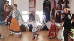 Хоровод "Во саду ли в огороде"