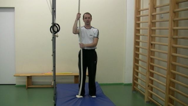 Лазание по канату