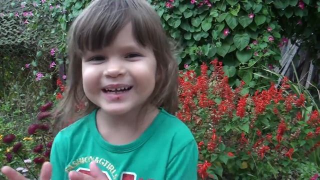 Мелания, в гостях у Бабушки Наташи! смотреть онлайн