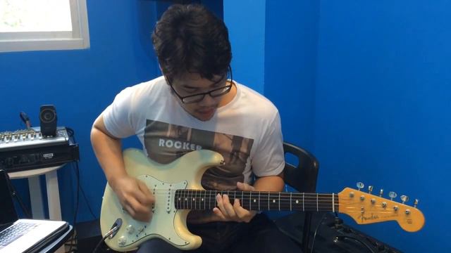 Fender Stratocaster Re62 Special (Japan) + Pick Up Suhr V60 смотреть онлайн