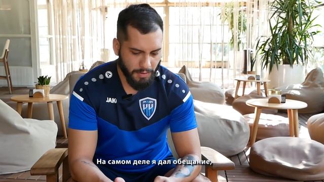 Сантьяго Каппеллани и его татуировка с Месси. смотреть онлайн