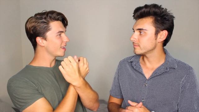 Singers React to LOONA Singing Butterfly LIVE (Comeback Stage) (The Dance is INSANE) смотреть онлайн