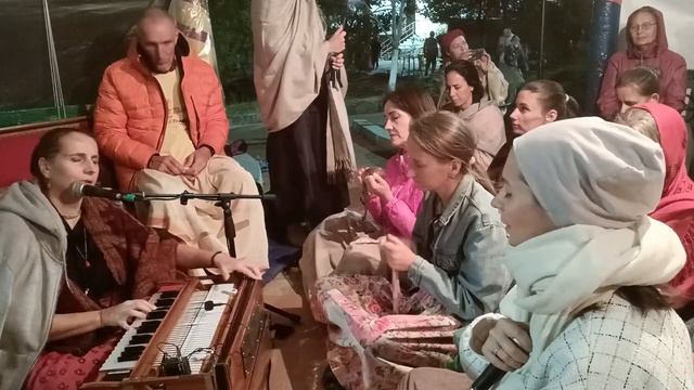 Гаури деви даси - Киртан. Садху Санга 08.09.2023