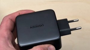 100-ваттная зарядка с 4-мя портами от UGREEN