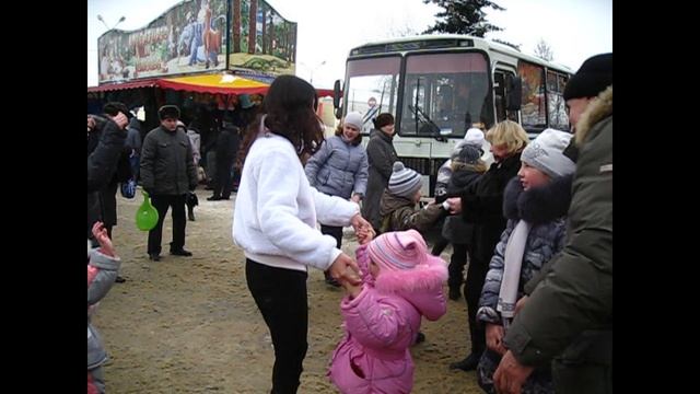 Широкая масленица. Веселые гулянья и танцы.