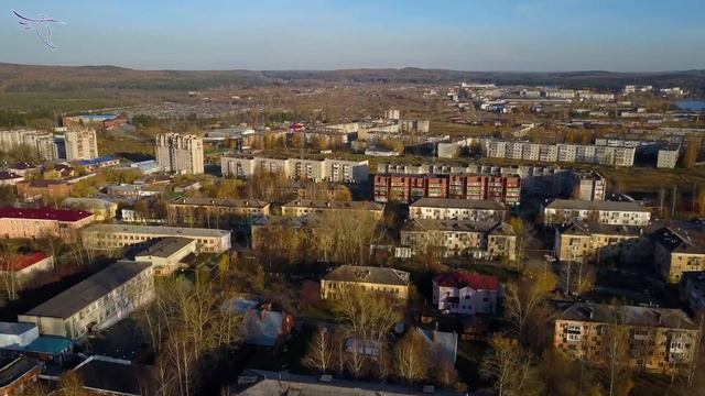 Осенняя Нижняя Тура, с высоты полёта