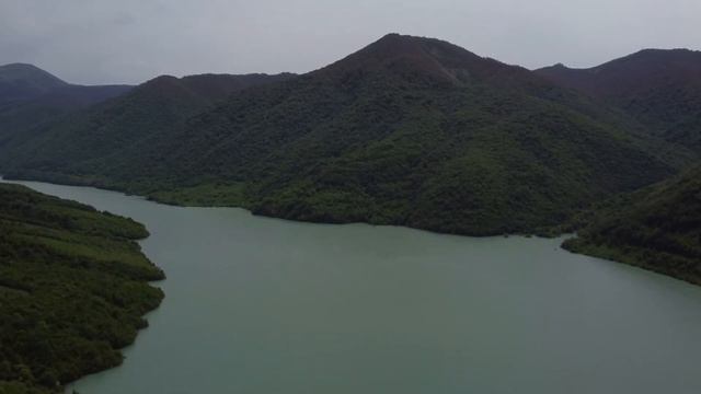Зонкарское водохранилище. Южная Осетия.