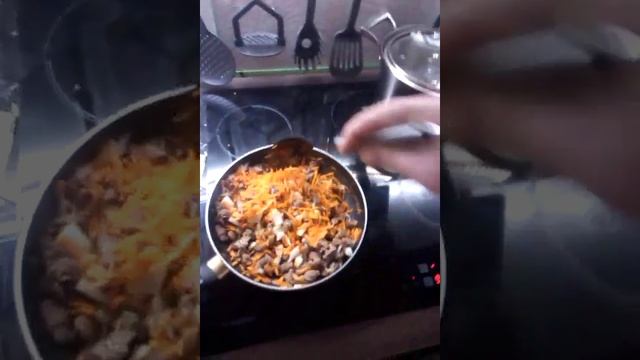 Рубрика:оголодавшие. Приготовление плова с пупками смотреть онлайн