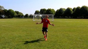 £500 Jabulani v £150 Brazuca v £100 Telstar | World Cup Ball Battle