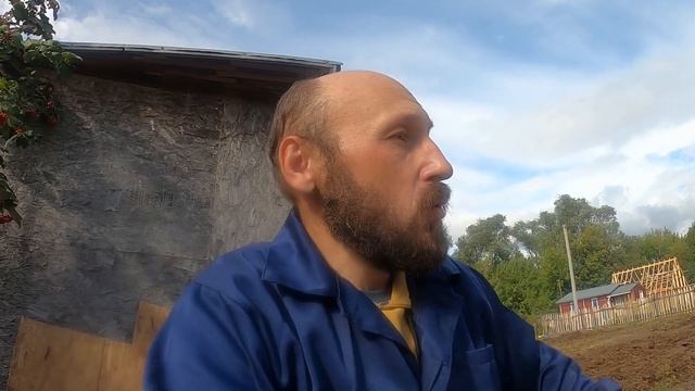 Вспашка подготовленной целины мотоблоком.