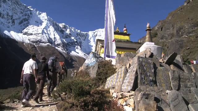 Everest Base Camp Trek - Nepal & Himalaya Trekking Holidays смотреть онлайн