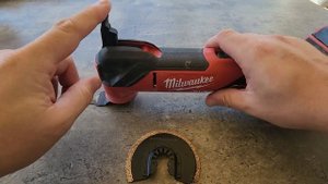 Milwaukee 2626-20 M18 18V Lithium Ion Cordless 18,000 OPM Orbiting Multi Tool