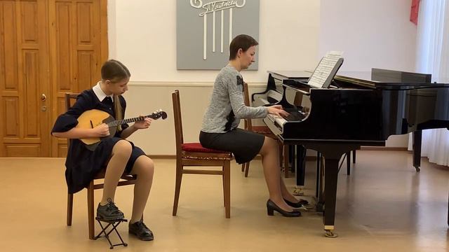 Захарова Елизавета, ДМШ им  П И Чайковского, Ф  Кюхлер «Концертино» в стиле Вивальди смотреть онлайн