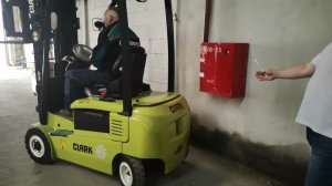 Обзор электрического погрузчика, электрокар, с литий ионным аккумулятором CLARK GEX16