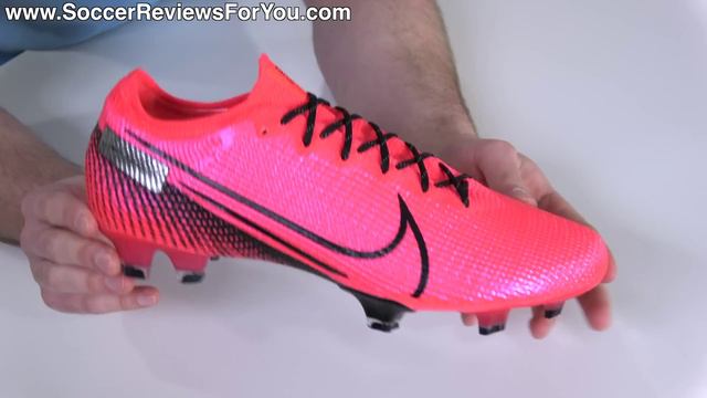 TOP 5 BEST PERFORMING FOOTBALL BOOTS OF 2020 смотреть онлайн