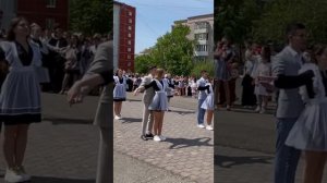 Вальс 2022 . Абакан 25 школа. Indila- Love story