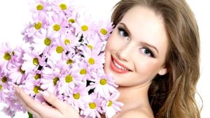 ?У моей у мамы солнышко в ладошках? ?