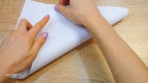 Снежинка из бумаги объемная своими руками. Как сделать новогоднюю гирлянду из бумаги