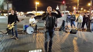 Жуки.Танкист.Да у тебя же мама педагог.Уличные музыканты,группа МЕDВЕDЬ.Санкт Петербург.