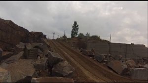 Отбор блоков гранитных. Купить блок гранита. Гранитный карьер