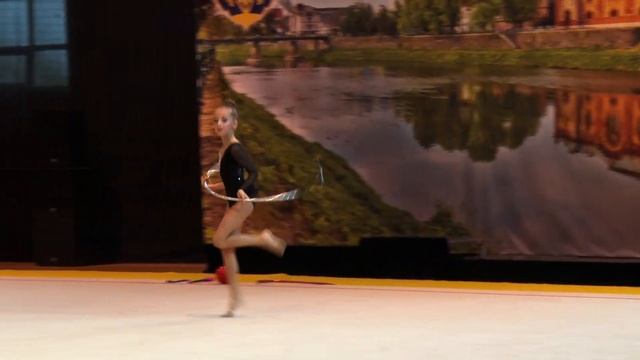 Мовчан Вероніка 2015 обруч смотреть онлайн