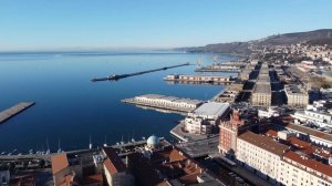 Триест, Италия - Trieste, Italy - 16.12.2021