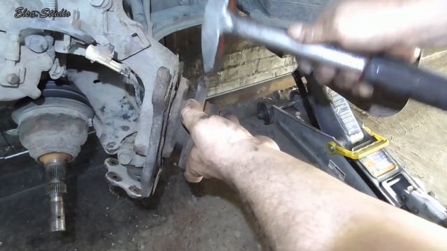 Замена передней ступицы Opel Zafira A смотреть онлайн