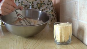 Морковный пирог с медом вместо сахара