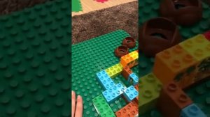 Обзор. Играем с Яном в LEGO DUPLO My First LEGO DUPLO Большая строительная пластина (2304)