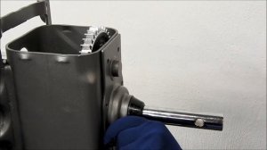 JOST World | Stützwinde Modul B: Getriebe Demontage