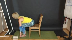 Приветствие солнца на стуле  Сурья намаскар для снятия напряжения в долгих перелетах