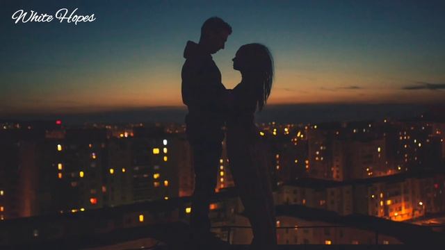 Derya Uluğ / Sana Çıkıyor Yollar (Lyrics) смотреть онлайн