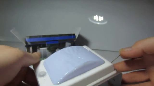 Светодиодный фонарь на солнечной батарее с датчиком движения смотреть онлайн