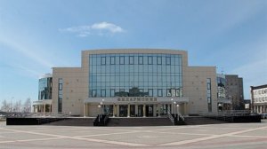 Сургутская филармония предлагает приобрести билеты со скидкой на события юбилейного сезона