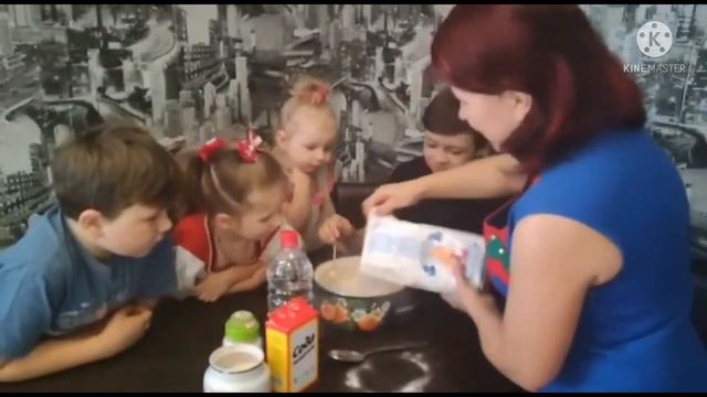 Мастер класс по изготовлению блинов от воскресной школы Георгиевского храма города Данкова смотреть онлайн