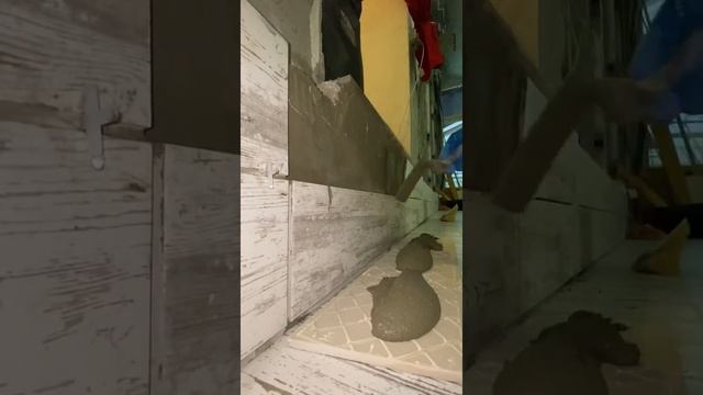 Толстый слой клея. Плитка и керамогранит не отклеятся и не оторвутся. Без усадки и трещин смотреть онлайн