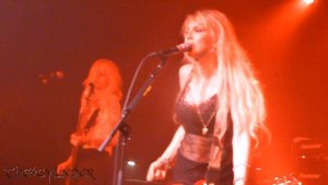 Courtney Love - Violet - Live 5-8-15