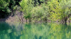 Голубое озеро!