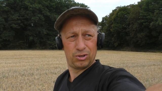 РЕДКО кто копает в таких местах а зря!!! Коп на поле. смотреть онлайн