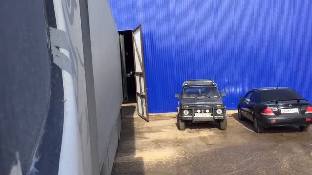 Загрузка древесным наполнителем смотреть онлайн