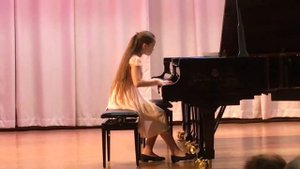 Ф. Пуленк "Новеллетта" ми-минор.