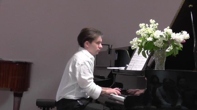 Рахманинов С.В. Музыкальный момент №3 исп.Мартынюк В.А. смотреть онлайн