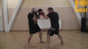 Бокс. Повторные атаки. Boxing. Repeated attacks.