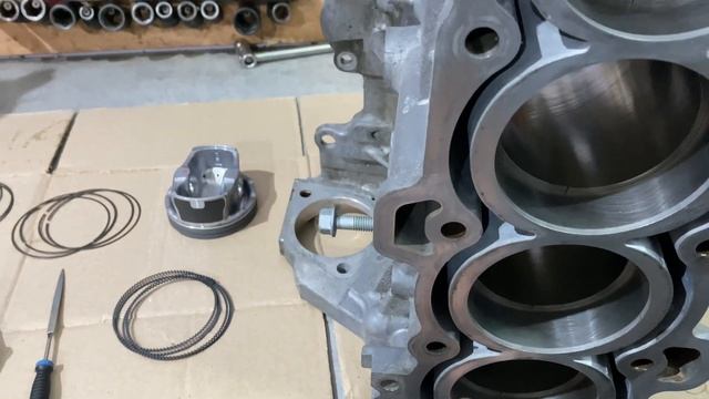 Хендай ix35 забрякал по зиме. Ремонт двигателя G4NA по уму. И без замены всего подрят смотреть онлайн