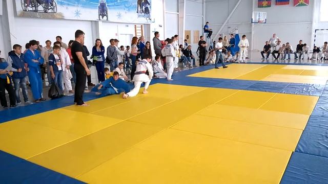 Дима. первая. Усть Лабинск смотреть онлайн