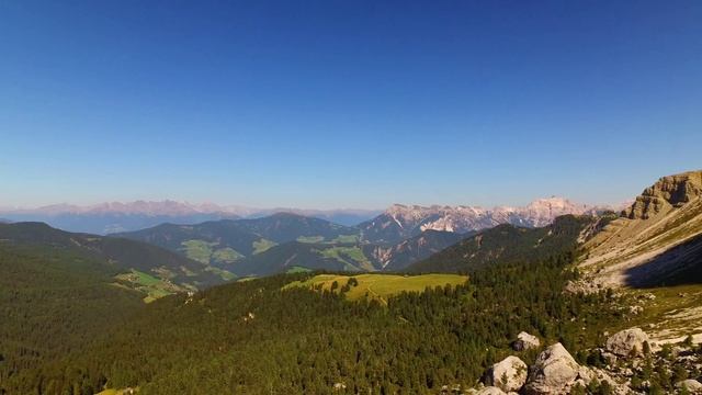 SASS DE PUTIA, ITALY, 2015, UHD 4k, Inspire 1 смотреть онлайн